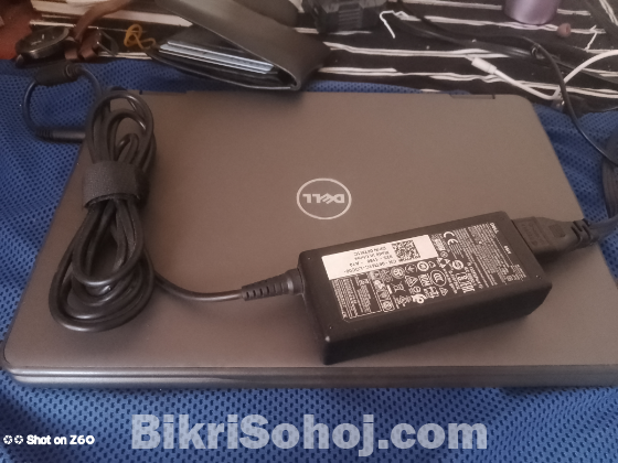 Dell Latitude 3189